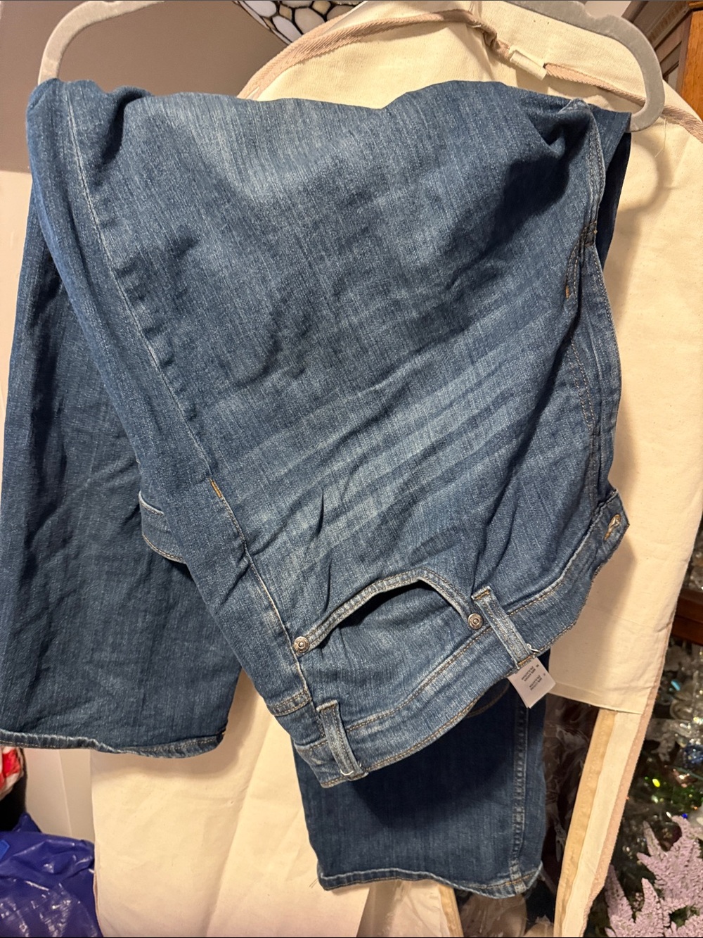 True Religion Men's Washed Blue Relaxed Jeans